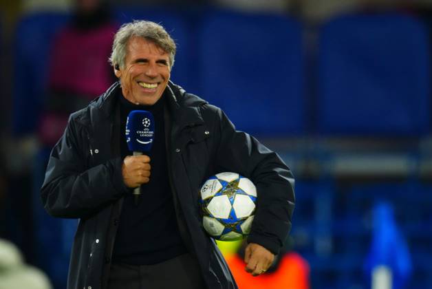 Gianfranco Zola Chelsea v Barcelona, UEFA Champions League, Group Stage, Football, Stamford Bridge, London, UK- 25 Nov 2025London Stamford Bridge United Kingdom EDITORIAL USE ONLY No use with unauthorised audio, video, data, fixture lists, club league logos or live services. Online in-match use limited to 120 images, no video emulation. No use in betting, games or single club league player publications. Copyright: xJavierxGarcia Shutterstockx 15927903j