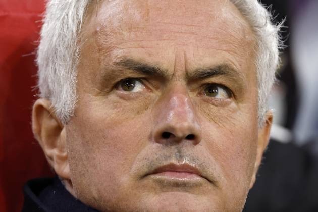 AMSTERDAM - SL Benfica coach Jose Mourinho during the Champions League match between AFC Ajax and SL Benfica at the Johan Cruijff ArenA on November 25, 2025, in Amsterdam, Netherlands. ANP HOLLANDSE HOOGTE MAURICE VAN STEEN UEFA Champions League Matchday 5 2025-2026 xVIxANPxSportx xMauricexvanxSteenxIVx 543124062 originalFilename: 543124062