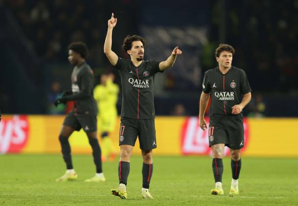 . - Paris Saint-Germain v Tottenham Hotspur, UEFA Champions League, League Phase, Parc des Princes, Paris, France. - 26th November 2025. (C) Daniel Weir Crystal Pix GOAL, Vitinha of Paris Saint-Germain goal celebration. - Paris Saint-Germain v Tottenham Hotspur, UEFA Champions League, League Phase, Parc des Princes, Paris, France. - 26th November 2025. (C) Daniel Weir Crystal Pix Paris Parc des Princes France Copyright: xDanielxWeirx CP_PSG_Tottenham_261125_DW39