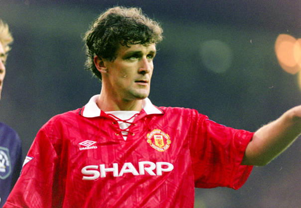 930818 Football, Premier League 1993 1994, Manchester United Sheffield United Manchester Uniteds Mark Hughes Photo BILDBYRAN D165 01 D165 01 scanx football soccer Premier League Manchester United Sheffield United england season 1993 1994 1993 94 1993 94 1993 94 1993 august 18 bbeng dia Copyright: BILDBYRAN BB930818BB062