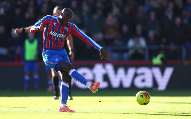 London, England, 30th November 2025. Jean-Philippe Mateta of Crystal Palace takes a penalty and scores but after a VAR check is ordered to retake for kicking the ball twice during the Crystal Palace vs Manchester United, ManU Premier League match at Selhurst Park, London. Picture credit should read: Paul Terry Sportimage EDITORIAL USE ONLY. No use with unauthorised audio, video, data, fixture lists, club league logos or live services. Online in-match use limited to 120 images, no video emulation. No use in betting, games or single club league player publications. SPI_028_PT_Crystal_Palace_Man_Utd SPI-4335-0028