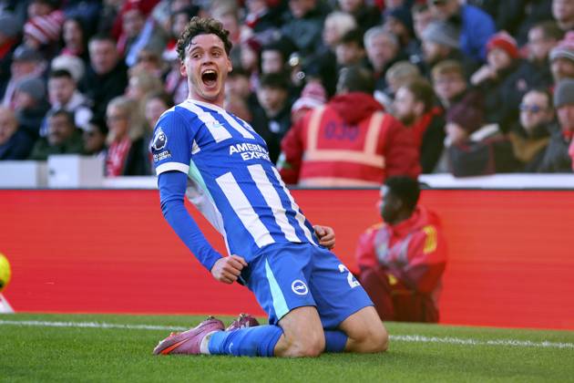 Nottingham Forest v Brighton & Hove Albion - Premier League Maxim De Cuyper of Brighton and Hove Albion celebrates 1st goal during the Premier League match between Nottingham Forest and Brighton & Hove Albion at City Ground on November 30, 2025 in Nottingham, England. Nottingham City Ground England United Kingdom Copyright: xEdxSykes Sportsphoto APLx 14143307