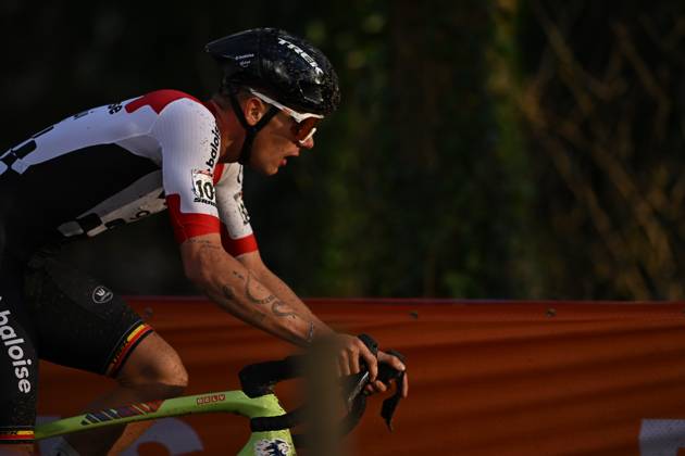 Belgian Thibau Nys pictured in action during the men s race at the Cyclocross World Cup cyclocross event in Flamanville, France, Sunday 30 November 2025, the 2nd stage (out of 12) in the World Cup of the 2025-2026 season. DAVIDxPINTENS  x145390150x