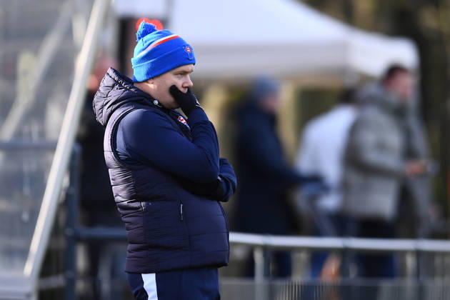 Soccer European Championship Qualification U19 Juniors Germany Faroe Islands on 29 11 2025 at Sportschule Wedau in Duisburg Sigtor Petersen Coach Faroe Islands DFB regulations prohibit any use of photographs as image sequences and or quasi video Nordrhein Westfalen Germany