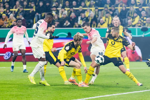 DORTMUND, GERMANY - DECEMBER 2: Ibrahim Maza (Bayer 04 Leverkusen, 30) scores the 0:1 goal during the DFB Pokal Round of 16 match between Borussia Dortmund vs. Bayer 04 Leverkusen at Signal Iduna Park on Round of Sixteen of the DFB Pokal on December 2, 2025 in Dortmund, Germany. DFB REGULATIONS PROHIBIT ANY USE OF PHOTOGRAPHS AS IMAGE SEQUENCES AND OR QUASI-VIDEO. North Rhine Westphalia Germany Copyright: xBEAUTIFULxSPORTS Wunderlx