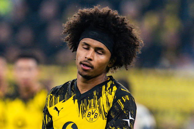 02 12 2025, Borussia Dortmund vs Bayern 04 Leverkusen, DFB Pokal, Round of 16 Karim Adeyemi Borussia Dortmund, 27 disappointed dissatisfied unhappy angry Important note According to the regulations of the DFL German Football League and the DFB German Football Association, it is prohibited to use photographs taken in the stadium and or of the game in the form of sequential images and or video-like photo series Copyright: xBahhoxKarax