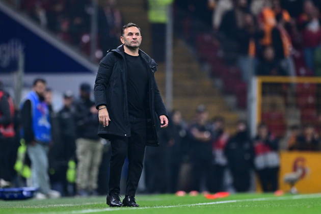 Galatasaray v Samsunspor - Turkish Super Lig ISTANBUL, TURKIYE - DECEMBER 5: Head Coach of Galatasaray Okan Buruk follows Turkish Super Lig week 15 football match between Galatasaray and Samsunspor at RAMS Park in Istanbul, Turkiye on December 5, 2025. Abdulhamid Hosbas Anadolu Istanbul Turkey. Editorial use only. Please get in touch for any other usage. Copyright: x2025xAnadoluxAbdulhamidxHosbasx