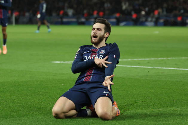 FBL FRA LIGUE1 Paris Saint Germain Stade Rennes Khvicha Kvaratskhelia Paris Saint Germain celebrate the goal during the French L1 football match between Paris Saint Germain PSG an Stade Rennes at Parc des Princes Paris ,France, on December 06, 2025 Copyright: JoaquimxFerreira