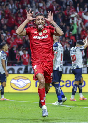 LIGA BBVA MX 2025 LIGA BBVA MX 2025 TOLUCA VS RAYADOS MONTERREY 06122025 TOLUCA, ESTADO DE MEXICO, MEXICO Action photo of Andres Pereira of Diablos Rojos del Toluca, during semifinal game of the Torneo de Apertura 2025 of the BBVA Liga MX, held at the Estadio Nemesio Diez of Toluca, Estado de Mexico against Rayados Monterrey Action photo of Andres Pereira of Diablos Rojos del Toluca, during semifinal game of the Torneo Apertura 2025 of the BBVA Liga MX, held at the Estadio Nemesio Diez of Toluca, Estado de Mexico against Rayados Monterrey IMAGENSHOP AGENCIA FOTOGRAFICA TOLUCA ESTADO DE MEXICO MEXICO Copyright: xIMAGENSHOPxAGENCIAxFOTOGRAFICAx