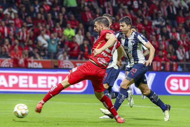 LIGA BBVA MX 2025 LIGA BBVA MX 2025 TOLUCA VS RAYADOS MONTERREY 06122025 TOLUCA, ESTADO DE MEXICO, MEXICO Action photo of Joao Dias 26 of Diablos Rojos del Toluca, during semifinal game of the Torneo de Apertura 2025 of the BBVA Liga MX, held at the Estadio Nemesio Diez of Toluca, Estado de Mexico against Rayados Monterrey Action photo of Joao Dias 26 of Diablos Rojos del Toluca, during semifinal game of the Torneo Apertura 2025 of the BBVA Liga MX, held at the Estadio Nemesio Diez of Toluca, Estado de Mexico against Rayados Monterrey IMAGENSHOP AGENCIA FOTOGRAFICA TOLUCA ESTADO DE MEXICO MEXICO Copyright: xIMAGENSHOPxAGENCIAxFOTOGRAFICAx