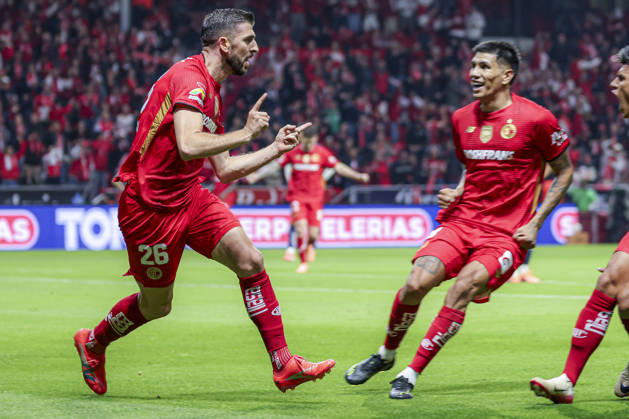 LIGA BBVA MX 2025 LIGA BBVA MX 2025 TOLUCA VS RAYADOS MONTERREY 06122025 TOLUCA, ESTADO DE MEXICO, MEXICO Action photo of Joao Dias 26 of Diablos Rojos del Toluca, during semifinal game of the Torneo de Apertura 2025 of the BBVA Liga MX, held at the Estadio Nemesio Diez of Toluca, Estado de Mexico against Rayados Monterrey Action photo of Joao Dias 26 of Diablos Rojos del Toluca, during semifinal game of the Torneo Apertura 2025 of the BBVA Liga MX, held at the Estadio Nemesio Diez of Toluca, Estado de Mexico against Rayados Monterrey IMAGENSHOP AGENCIA FOTOGRAFICA TOLUCA ESTADO DE MEXICO MEXICO Copyright: xIMAGENSHOPxAGENCIAxFOTOGRAFICAx