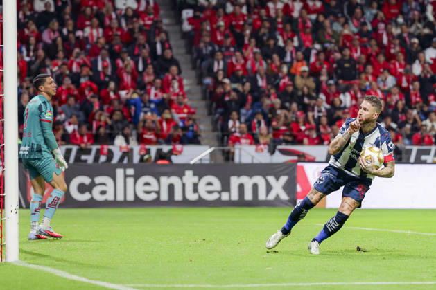 LIGA BBVA MX 2025 LIGA BBVA MX 2025 TOLUCA VS RAYADOS MONTERREY 06122025 TOLUCA, ESTADO DE MEXICO, MEXICO Action photo of Sergio Ramos 93 of Rayados Monterrey, during semifinal game of the Torneo de Apertura 2025 of the BBVA Liga MX, held at the Estadio Nemesio Diez of Toluca, Estado de Mexico against Diablos Rojos del Toluca Action photo of Sergio Ramos 93 of Rayados Monterrey, during semifinal game of the Torneo Apertura 2025 of the BBVA Liga MX, held at the Estadio Nemesio Diez of Toluca, Estado de Mexico against Diablos Rojos del Toluca IMAGENSHOP AGENCIA FOTOGRAFICA TOLUCA ESTADO DE MEXICO MEXICO Copyright: xIMAGENSHOPxAGENCIAxFOTOGRAFICAx