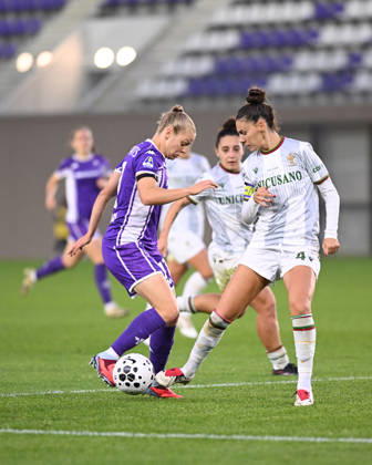 CALCIO - Serie A Femminile - ACF Fiorentina vs Ternana Women Wijnants Sarah (Fiorentina) against Pacioni Eleonora (Ternana) during ACF Fiorentina vs Ternana Women, Italian football Serie A Women match in Bagno a Ripoli (FI), Italy, December 07 2025 Bagno a Ripoli (FI) Italy Copyright: xIPAxSport ABACAx