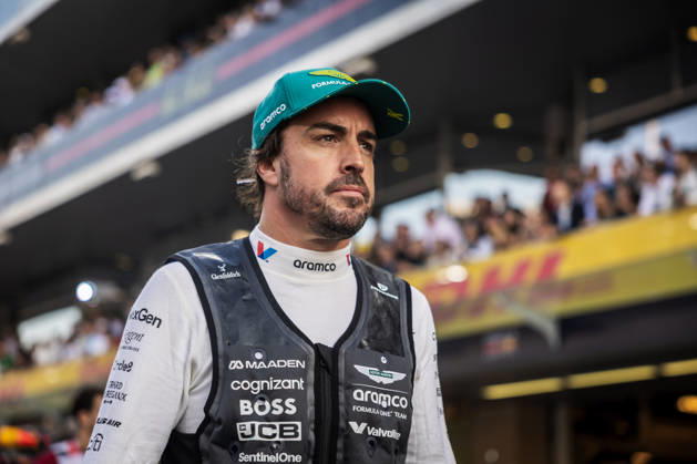 2025 Formula One Abu Dhabi Grand Prix Yas Marina Circuit, Abu Dhabi, United Arab Emirates 7.December.2025; Fernando Alonso of Spain and Aston Martin Aramco F1 Team during Formula One Abu Dhabi Grand Prix (Photo by Jay Hirano) Abu Dhabi Yas Marina Circuit United Arab Emirates Copyright: xJayxHiranox
