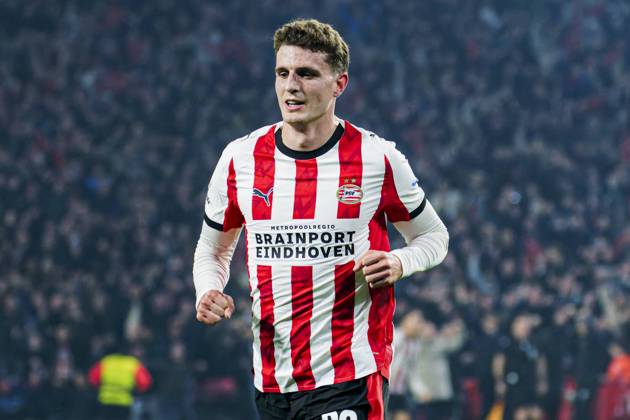 Guus Til of PSV Eindhoven celebrates after scoring his teams first goal PSV Eindhoven v Atletico de Madrid, UEFA Champions League 2025 26 League Phase MD6, PSV Eindhoven v Atletico de Madrid, PSV Stadion, December 9, 2025, Eindhoven, Netherlands.