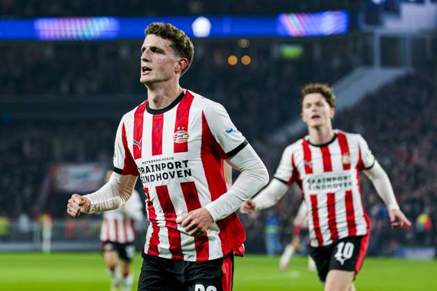 Guus Til of PSV Eindhoven celebrates after scoring his teams first goal PSV Eindhoven v Atletico de Madrid, UEFA Champions League 2025 26 League Phase MD6, PSV Eindhoven v Atletico de Madrid, PSV Stadion, December 9, 2025, Eindhoven, Netherlands.