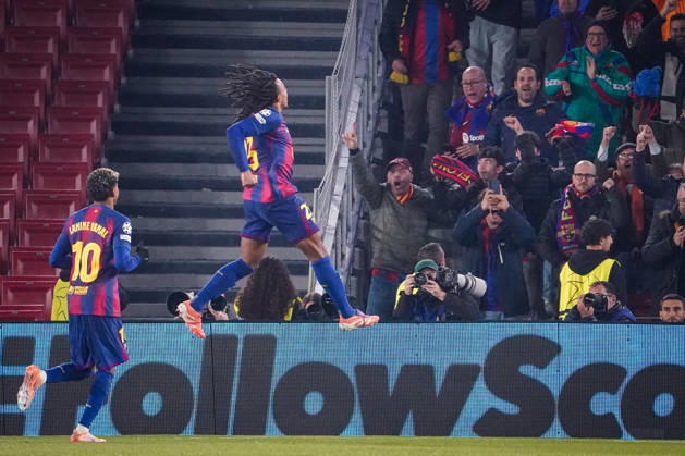 Football UEFA Champions League 2025 26, 6 Matchday FC Barcelona vs Eintracht Frankfurt Camp Nou Barcelona Goal and goal celebration to 2 1 by Jules Koundà Jules Kounde FC Barcelona, 23 Joy, emotions, jubilation Barcelona Province Barcelona Spain Copyright: xJOERANxSTEINSIEKx