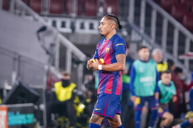 Football UEFA Champions League 2025 26, 6 Matchday FC Barcelona vs Eintracht Frankfurt Camp Nou Barcelona Raphinha FC Barcelona, 11 leaves the pitch Barcelona Province of Barcelona Spain Copyright: xJOERANxSTEINSIEKx