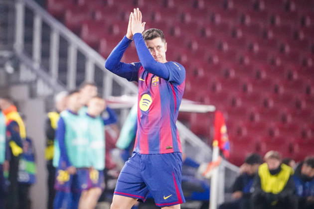 Football UEFA Champions League 2025 26, Matchday 6 FC Barcelona vs Eintracht Frankfurt Camp Nou Barcelona Robert Lewandowski FC Barcelona, 9 Barcelona Province of Barcelona Spain Copyright: xJOERANxSTEINSIEKx