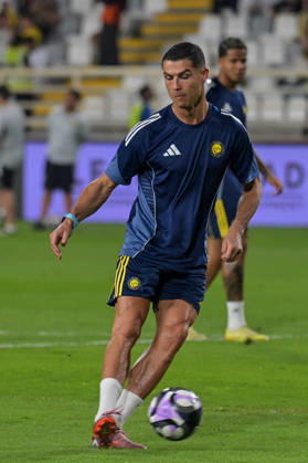 Al Nassr v Al Wahda - Friendly Match ABU DHABI, UNITED ARAB EMIRATES - DECEMBER 10: Cristiano Ronaldo of Al Nassr warms up before the friendly football match between Al Nassr and Al Wahda at Al Nahyan Stadium in Abu Dhabi, United Arab Emirates on December 10, 2025. Waleed Zein Anadolu Abu Dhabi United Arab Emirates. Editorial use only. Please get in touch for any other usage. Copyright: x2025xAnadoluxWaleedxZeinx