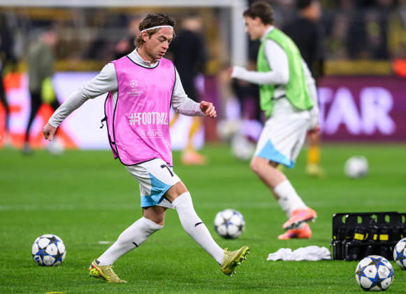 251210 Patrick Berg of Bodo Glimt ahead of the UEFA Champions League football match between Borussia Dortmund and Bodo Glimt on December 10, 2025 in Dortmund Photo Marius Simensen BILDBYRAN COP 238 MM0052 bbeng football fotball soccer uefa champions league mesterligaen bodo glimt borussia dortmund Copyright: MARIUSxSIMENSEN BB251210BB899