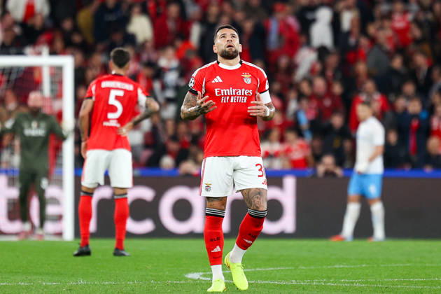 SL Benfica v Napoles FC - UEFA Champions League 2025 2026 Defesa central Argentino do Benfica, Nicolas Otamendi 30 durante a partida entre SL Benfica v Napoles FC, valida pela fase de Grupos da Uefa Champions League 2025 2026, no Estadio da Luz, Portugal (Foto de Diogo Faria Reis Avant Sports) Lisboa Estadio da Luz Portugal Copyright: xDiogoxFariaxReis AvantxSportsx