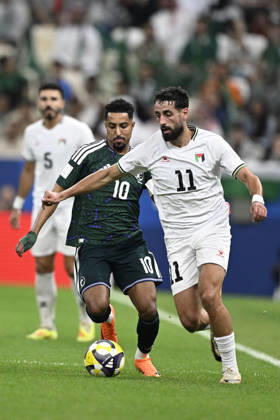 Palestine v Saudi Arabia - 2025 FIFA Arab Cup LUSAIL, QATAR - DECEMBER 11: Oday Dabbagh of Palestine in action during their 2025 FIFA Arab Cup quarterfinal match between Palestine and Saudi Arabia at Lusail Stadium in Lusail, Qatar on December 11, 2025. Stringer Anadolu Lusail Qatar. Editorial use only. Please get in touch for any other usage.  Copyright: x2025xAnadoluxStringerx