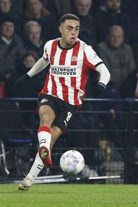 EINDHOVEN , 13-12-2025 , Philips stadium , season 2025 2026 , Dutch Eredivisie football , match between PSV and Heracles Almelo , final score 4-3 , picture shows PSV player Serginio Dest PSV - Heracles x200172042x Copyright: