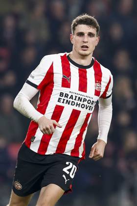 EINDHOVEN , 13-12-2025 , Philips stadium , season 2025 2026 , Dutch Eredivisie football , match between PSV and Heracles Almelo , final score 4-3 , picture shows PSV player Guus Til PSV - Heracles x200172047x Copyright: