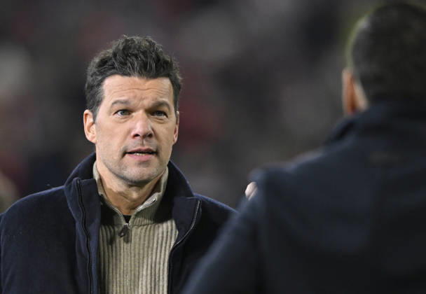TV Expert Michael Ballack DAZN Portrait Gesture Gesture FC Bayern Muenchen vs 1 FSV Mainz 05 14 12 2025 DFL REGULATIONS PROHIBIT ANY USE OF PHOTOGRAPHS AS IMAGE SEQUENCES AND OR QUASI VIDEO FC Bayern Muenchen vs 1 FSV Mainz 05