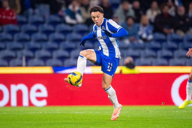 FC Porto v CF Estrela da Amadora - Primeira Liga Pepe from FC Porto is seen in action during the Liga Portugal Betclic 2025 26 match between FC Porto and CF Estrela da Amadora at Estadio do Dragao in Porto, Portugal, on December 15, 2025. Porto Porto Portugal Copyright: xMiguelxLemosx originalFilename:lemos-fcportov251215_npiGj