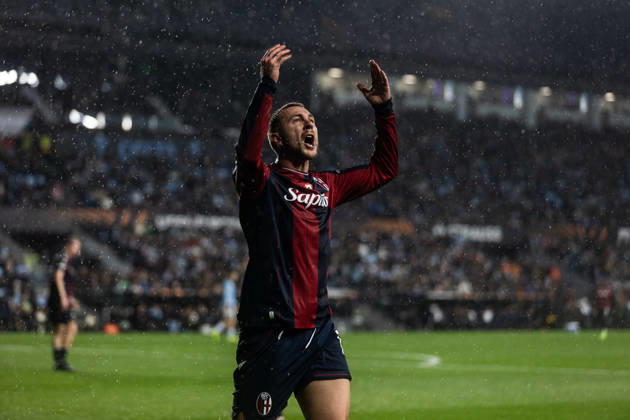 December 11, 2025, Vigo, Spain: Federico Bernadeschi of Bologna FC 1909 reacts during the UEFA Europa League 2025 26 League Phase MD6 match between Real Club Celta and Bologna FC 1909 at Estadio Balaidos. Vigo Spain - ZUMA Bol 20251211_mda_p267_167 Copyright: xDavidexPuglisix