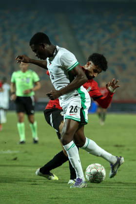 Egypt v Nigeria - International Friendly, Länderspiel, Nationalmannschaft Egypt s Marwan Attia is in action with a Nigerian player at Cairo International Stadium in Cairo, Egypt, on December 16, 2025. cairo Egypt Copyright: xAbeerxAhmedx originalFilename:hamed-notitle251217_npQMN