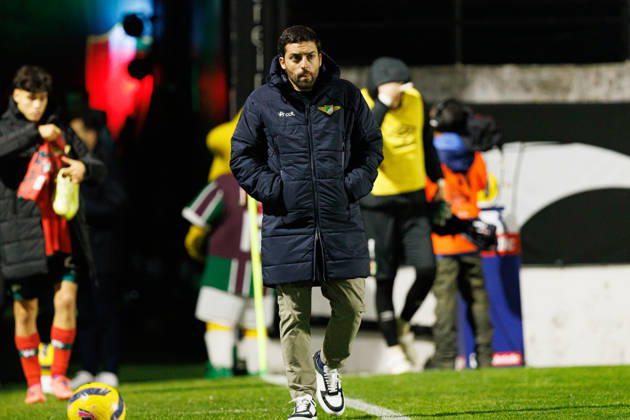 Vasco Botelho da Costa seen during Liga Portugal game between teams of CF Estrela Amadora and Moreirense FC (Maciej Rogowski Ball Raw Images) Amadora Estadio Jose Gomes Portugal Copyright: xMaciejxRogowskix maciejrogowski_estrela_moreirense_2526-068