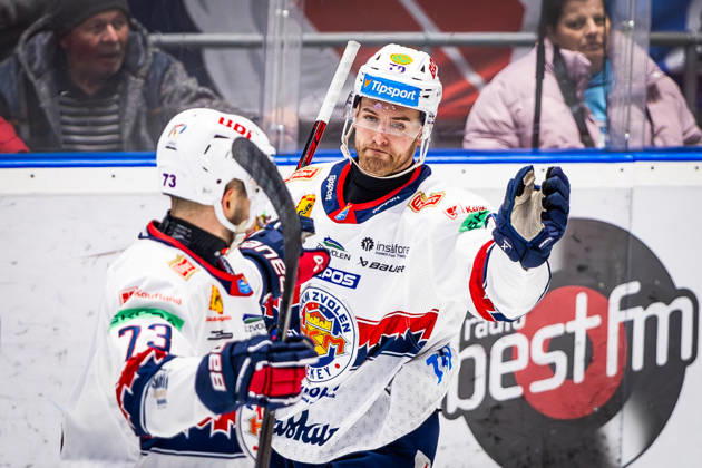 SLOVAN BRATISLAVA - HKM ZVOLEN Marek Hecl of Zvolen celebrates a goal with Michal Beno during Slovak Ice hockey, Eishockey Eishockey Tipsport liga match between HC Slovan Bratislava and HKM Zvolen at Ondrej Nepela Arena in Bratislava. Bratislava, Slovakia, December 28, 2025. Photo by Branislav Racko. Copyright: xx 080A5389