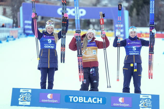 Ski Tour 2025 26 Stage 4 Toblach, Italy 20251231 USA s Jessie Diggins took first place, Sweden s Emma Ribom took second place and Sweden s Moa Ilar took third place in the 5 km heat free technique for women in Toblach Photo Terje Pedersen NTB Toblach Italy EDITORIAL USE ONLY RESTRICTED USE FOR BETTING COMPANIES Copyright: xTerjexPedersenx xNTBx