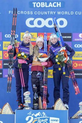 Ski Tour 2025 26 Stage 4 Toblach, Italy 20251231 USA s Jessie Diggins took first place, Sweden s Emma Ribom took second place and Sweden s Moa Ilar took third place in the 5 km heat free technique for women in Toblach Photo Terje Pedersen NTB Toblach Italy EDITORIAL USE ONLY RESTRICTED USE FOR BETTING COMPANIES Copyright: xTerjexPedersenx xNTBx