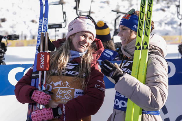 Ski Tour 2025 26 Stage 4 Toblach, Italy 20260101 USA s Jessie Diggins and Finland s Jasmi Joensuu finish after 20 km pursuit start classic for women in Tour de ski Photo Terje Pedersen NTB Toblach Italy EDITORIAL USE ONLY RESTRICTED USE FOR BETTING COMPANIES Copyright: xTerjexPedersenx xNTBx