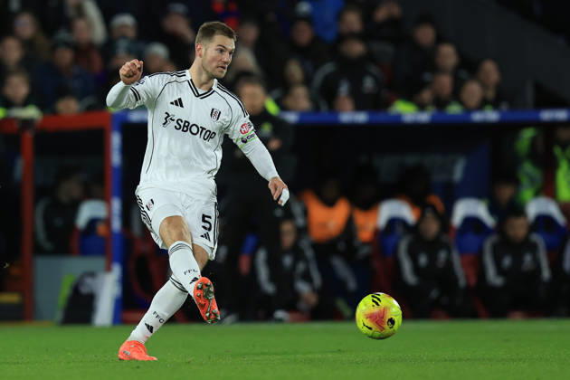 Crystal Palace v Fulham, Premier League Fulham defender Joachim Andersen (5) during the Premier League match between Crystal Palace and Fulham at Selhurst Park, London, UK on 1 January 2026. London Selhurst Park Greater London UK Editorial use only DataCo restrictions apply See www.football-dataco.com , Copyright: xSimonxRoex PSI-23503-0048