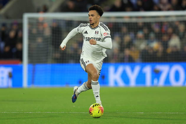 Crystal Palace v Fulham, Premier League Fulham defender Antonee Robinson (33) during the Premier League match between Crystal Palace and Fulham at Selhurst Park, London, UK on 1 January 2026. London Selhurst Park Greater London UK Editorial use only DataCo restrictions apply See www.football-dataco.com , Copyright: xSimonxRoex PSI-23503-0069