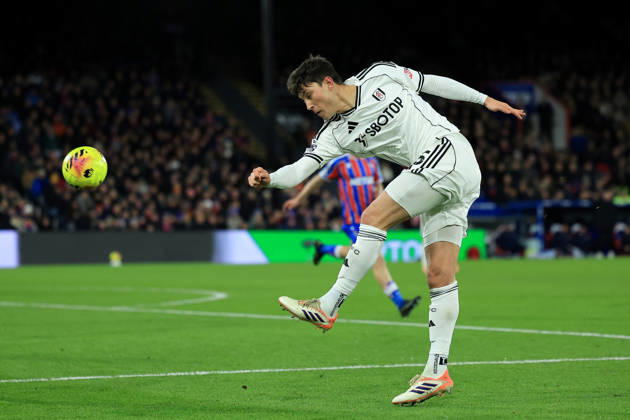 Crystal Palace v Fulham, Premier League Fulham defender Jorge Cuenca (15) during the Premier League match between Crystal Palace and Fulham at Selhurst Park, London, UK on 1 January 2026. London Selhurst Park Greater London UK Editorial use only DataCo restrictions apply See www.football-dataco.com , Copyright: xSimonxRoex PSI-23503-0081