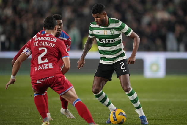 Gil Vicente FC v Sporting CP - Liga Portugal BETCLIC 25 26 - 17 Jornada Matheus Reis do Sporting CP durante partida entre Gil Vicente FC v Sporting CP valida pela Liga Portugal BETCLIC 25 26 - 17 Jornada no Estadio Cidade de Barcelos, Barcelos, Portugal (Foto de Pedro Loureiro Avant Sports) Barcelos Estadio Cidade de Barcelos Portugal Copyright: xPedroxLoureiro AvantxSportsx