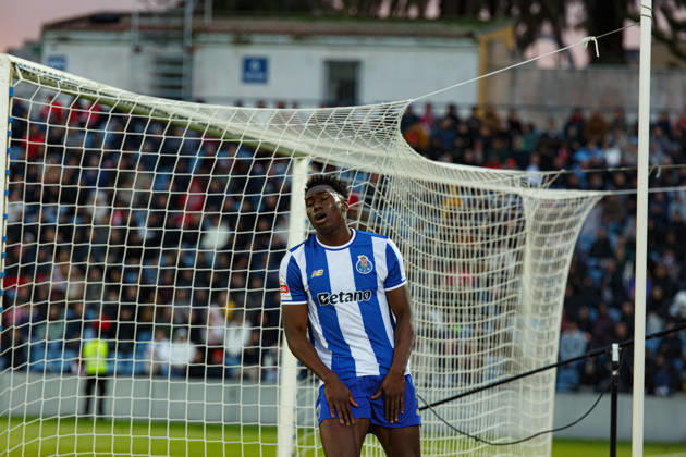 Samu Aghehowa seen during Liga Portugal game between CD Santa Clara and FC Porto (Pedro Rosa Ball Raw Images) Ponta Delgada Estadio de Sao Miguel Portugal Copyright: xPedroxRosax pedrorosa_santaclara_fcporto_2526-120