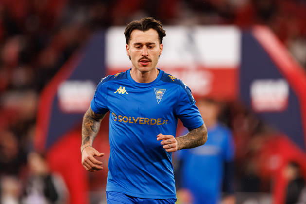 Ricard Sanchez seen during Liga Portugal game between SL Benfica and GD Estoril Praia (Maciej Rogowski Ball Raw Images) Lisbon Estadio da Luz Portugal Copyright: xMaciejxRogowskix maciejrogowski_slbenfica_estorilpraia_2526-063