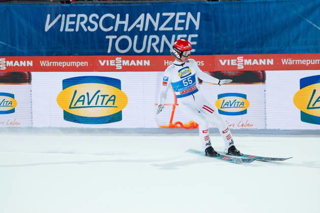 Bischofshofen, Austria 05 January 2026 74 Four Hills Tournament Bischofshofen 2025 2026 Qualification In the picture Manuel Fettner Austria AUT Paul Außerleitner Ski jump Copyright: xFotostandx xHettichx