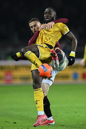 Cm Torino 07 01 2026 - campionato di calcio serie A Torino-Udinese foto Cristiano Mazzi Image nella foto: Keinan Davis-Ardian Ismajli