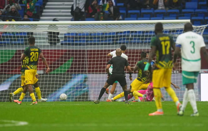 Iliman Cheikh Baroy Ndiaye Senegal scores and celebrates his teams first goal during the Africa Cup Of Nations match between Senegal and Mali at Tangier Stadium on January 9, 2026 in Tangier, Morocco Photo by Thor Wegner DeFodi Images