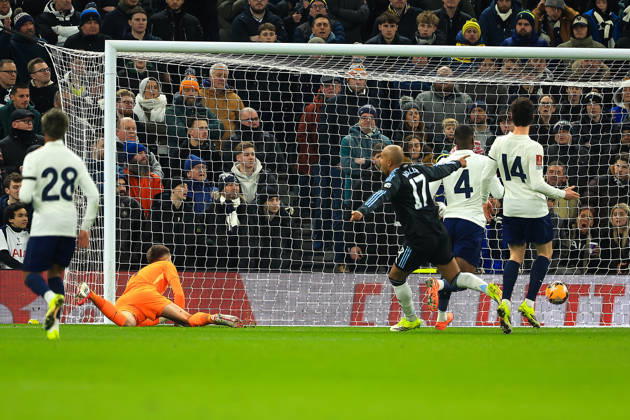 Tottenham Hotspur v Aston Villa, FA Cup, 3rd Round GOAL Aston Villa Midfielder Emi Buendia 10 makes it 0-1 during the FA Cup match between Tottenham Hotspur and Aston Villa at Tottenham Hotspur Stadium, London, UK on 10 January 2026. Editorial use only DataCo restrictions apply See www.football-dataco.com , Copyright: xChrisxFoxwellx PSI-23550-0016