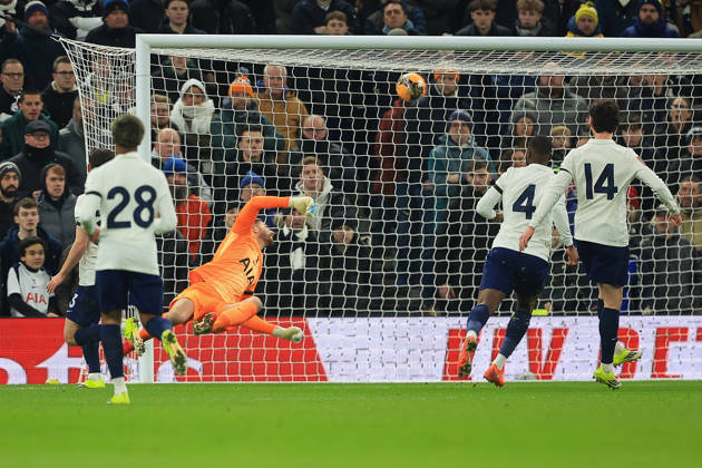 Tottenham Hotspur v Aston Villa, FA Cup, 3rd Round GOAL Aston Villa Midfielder Emi Buendia 10 makes it 0-1 during the FA Cup match between Tottenham Hotspur and Aston Villa at Tottenham Hotspur Stadium, London, UK on 10 January 2026. Editorial use only DataCo restrictions apply See www.football-dataco.com , Copyright: xChrisxFoxwellx PSI-23550-0017