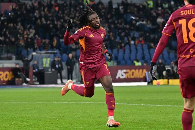 Foto IPP Felice De Martino Roma 10 01 2026 Calcio Campionato serie A 2025-2026 Roma - Sassuolo Nella foto: Esultanza dopo il gol di Manu Koné Italy Photo Press World Copyright Roma italy Italia ITALY Copyright: xR4924_italyphotopressx